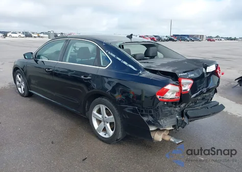 2013 Volkswagen Passat Se from USA, damaged, VIN 1VWBP7A32DC064807